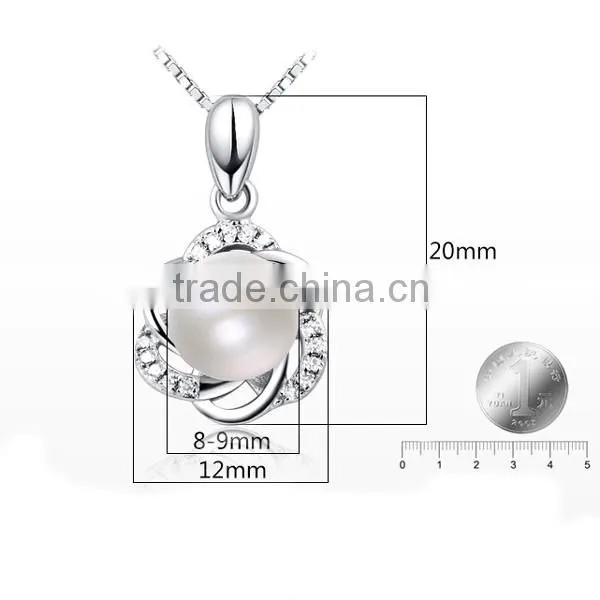 Simple design elegant pearl necklace pendant