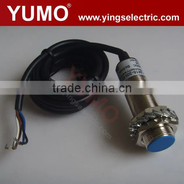 LM18-3005PC Dc NO NC PNP M18mm inductive proximity switch sensor wireless reverse camera and parking sensor
