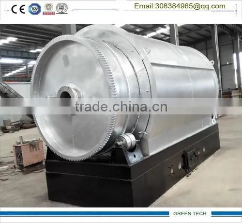 small Plastic recycling equipment getting plastic diesel oil