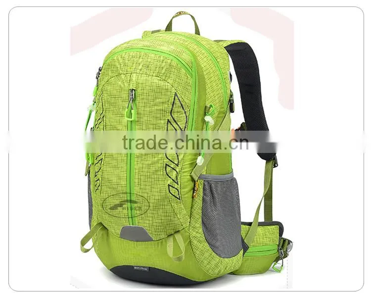 Latest Outdoor High Quality Hiking Travelling Waterproof Backpack Women