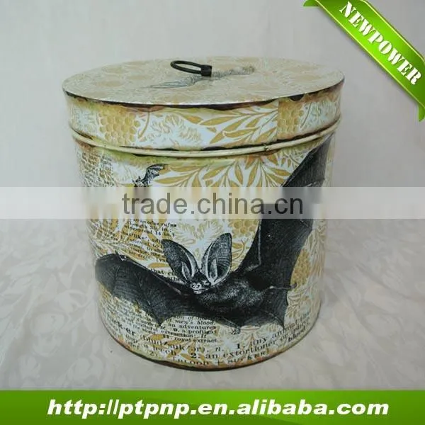 Hot Home and Garden collection iron storage box with lid