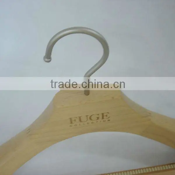 WL-166 wooden hanger with non-slip hanger strips