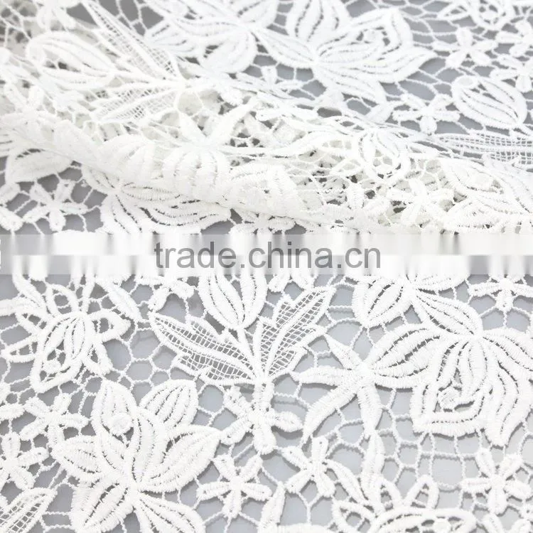 2015 new fashion promotional pure white cotton net embroidery fabric design for woman