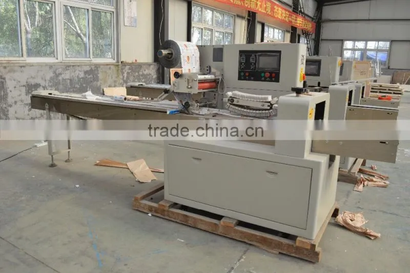 YB-250 Pillow Packing Machine Food/cake/ice lolly/biscuit /bread packing machine