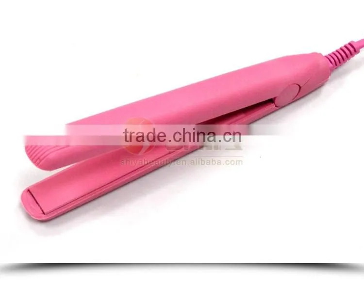 Multifunctional 2 in 1 flat iron do usb powered hair straightener,mini hair straightener with teeth and good quality SY-832
