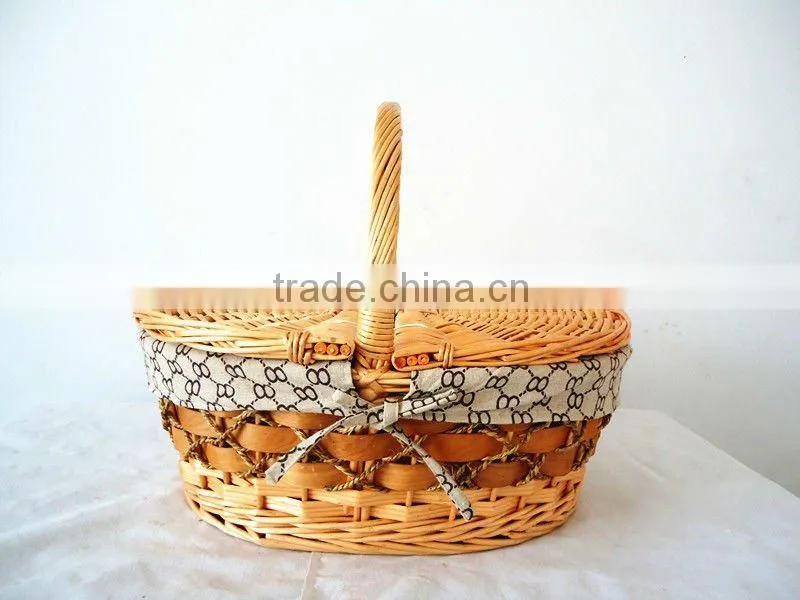 wicker picnic basket with lid and handle
