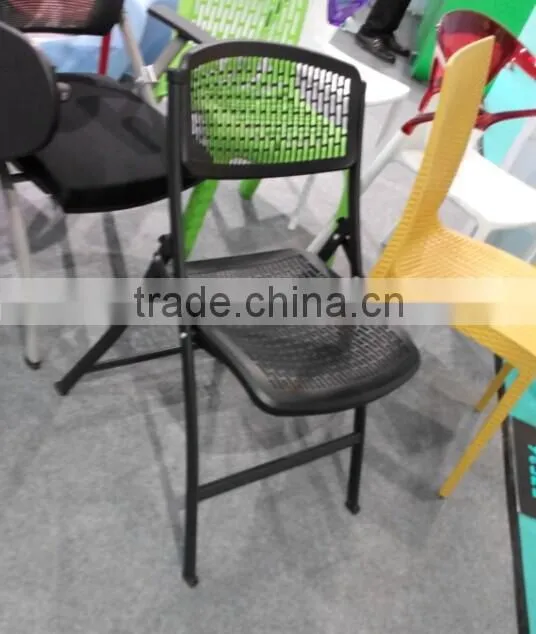 new design cheap plastic metal folding chair 1856