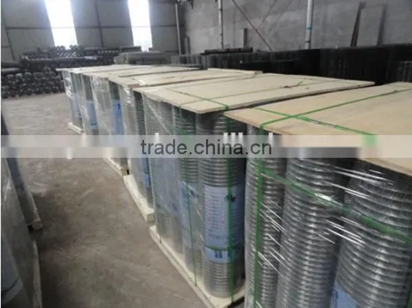 hexagonal wire mesh fence