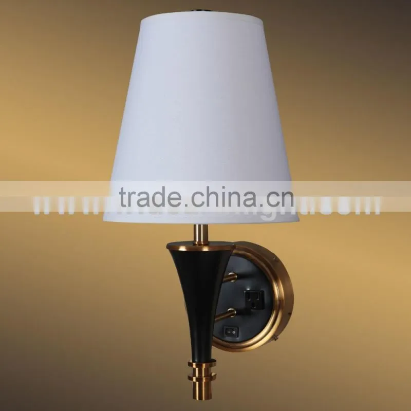 UL CUL Listed Brushed Nickel And Black Single Power Outlet Wall Sconce For Hotel Bedroom W20145