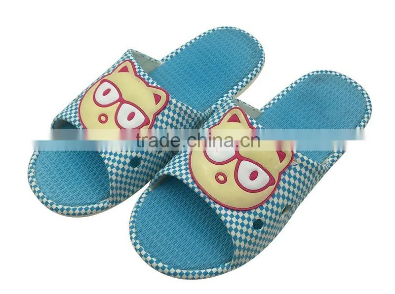 Summer Slipper For Beach Use Cartoon Printed Rubber Sandal