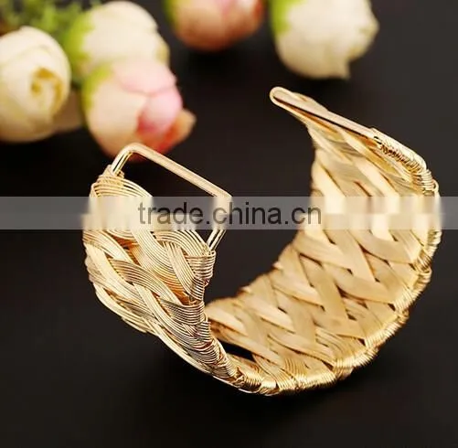 New Open Super Wide Cuff Bangle Bracelet Fashion Jewelry Gold Tone
