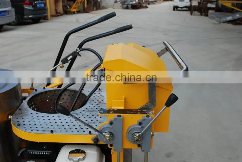 Newest Fashioned Thermoplastic Vibrating Road Making Machine