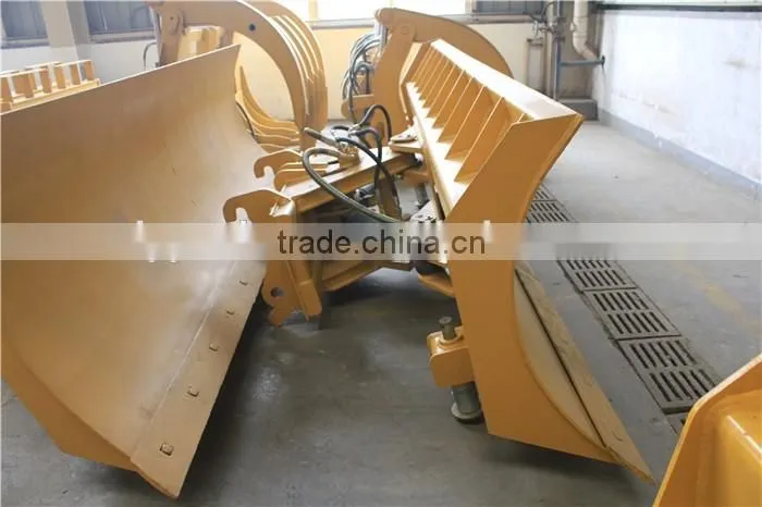OEM Service SDLG/XCMG/SEM Wheel Loader Auxiliary Equipment , Snow plow 940*3015mm For SDLG LG918 Wheel Loader