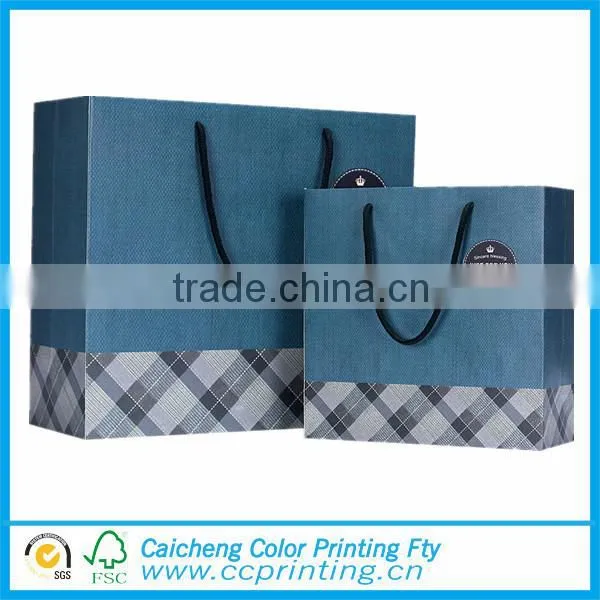 Christmas Holiday Paper Gift Store Packaging Shopping Bag