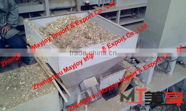 High quality low price good performance Single head wood sawdust block making machine/wood shaving block pressing machine