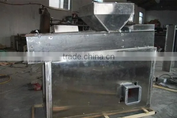 CG200 200kg/h Commercial roasted peanut peeling machine