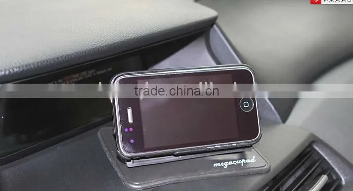 Universal GPS /phone Holder Bracket Cradle Anti-Slip Mat