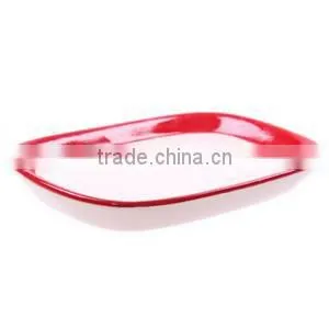 porcelain/ceramic butter dish with lid