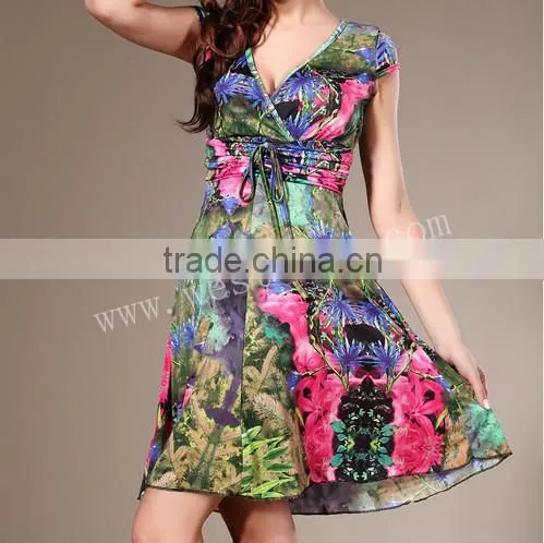 V Neck Flower Printed Fabric Patterns Lady Dress