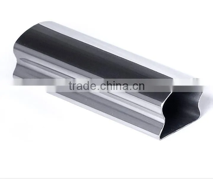 Corrugated steel pipe making machine