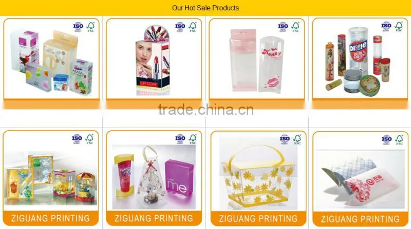 Small clear plastic packaging boxes