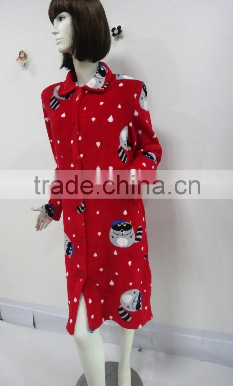 Classic red lovely cartoon lapel nightgown women