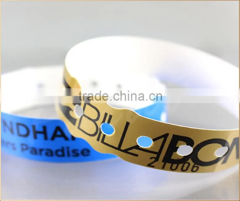 Promo removable tabs vinyl wristband with logo print