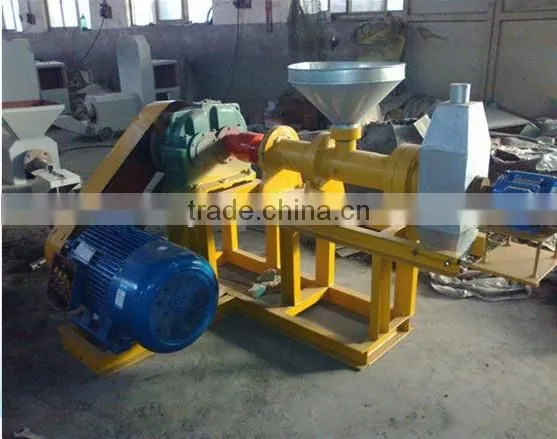 Hot in Nigeria floating fish food machine 008613673685830
