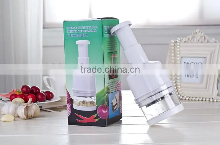 garlic cutter/garlic press