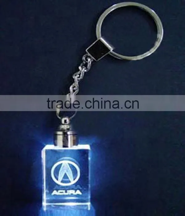 2016 elegant in style pretty crystal keychain