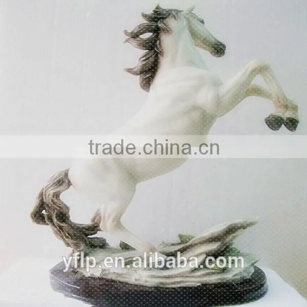 Resin Corn Owl Animal Figurine for Harvest Home Decoration and Gift