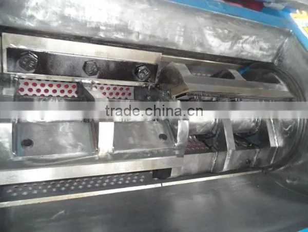 plastic bottle crusher / plastic crusher