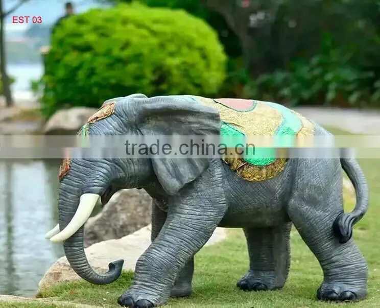 2017 wholesale artificial man-made giraffe for garden ornament