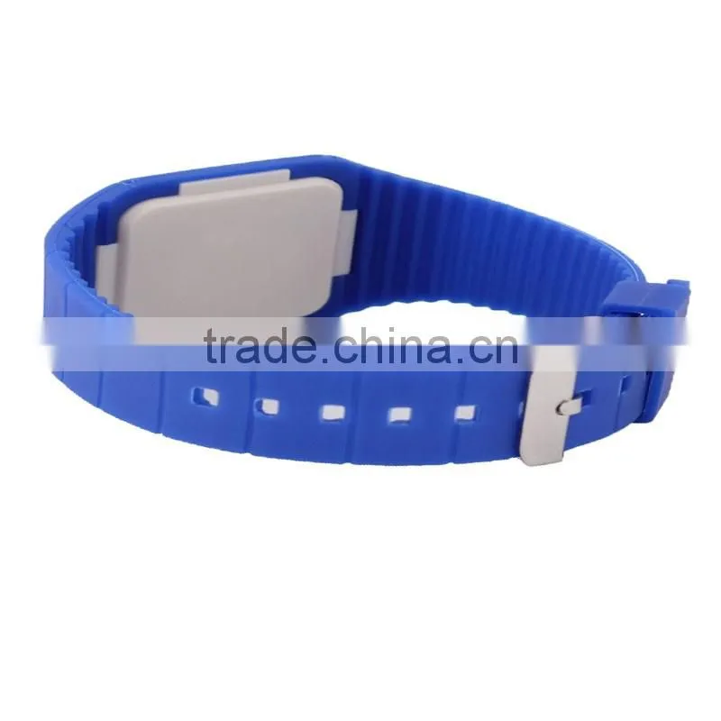 Cheap Stainless Steel Back Water Resistant Man Fitness Wrist Watch 2016