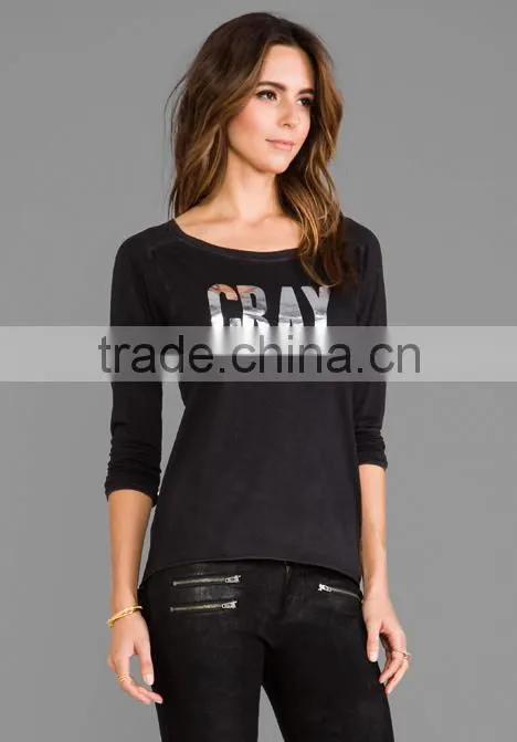 Metallic foil graphic rolled hem t-shirts