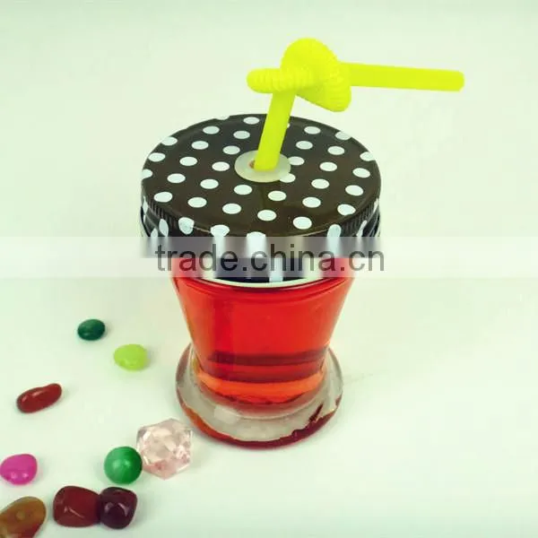 150ml drinking bottle with daisy cap and straw