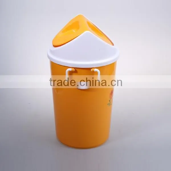 household simple design plastic trash bin with lid