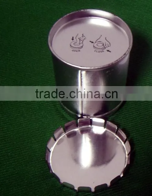 click clack small candy or medicine tin cans