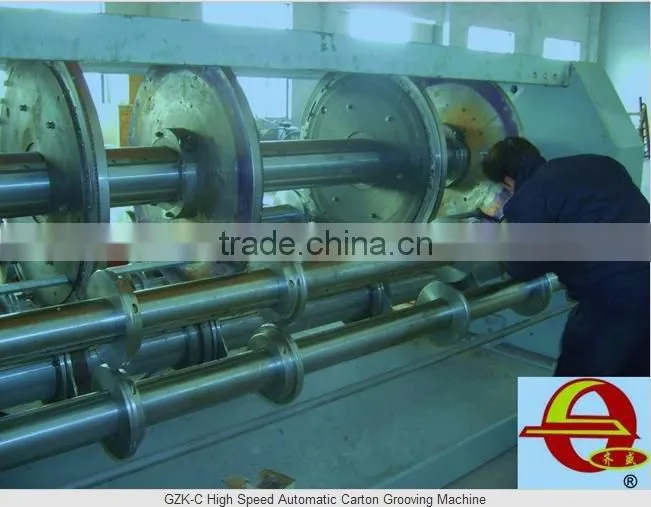 Semi automatic carton box slotting machine