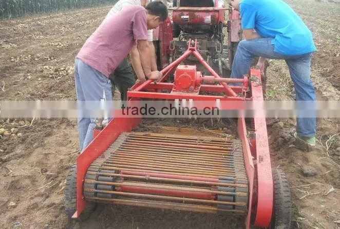 2- row tractor potato harvester,kubota potato harvester