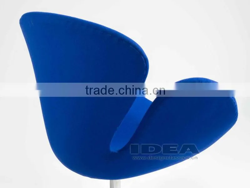 Replica Arne Jocabsen Swan Chair - Blue Fabric