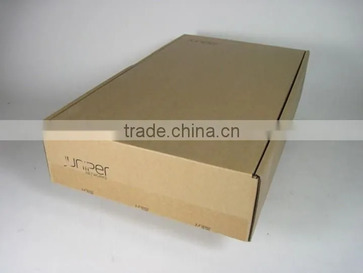 EX4550-32F-AFO EX4550, 32-port 1/10GbE SFP+ converged switch, 650 W AC PS, port side to PSU side airflow