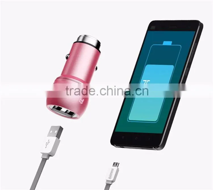 New design Remax 2016 with safety hammber function 2.4A 2 USB metal bullet car charger