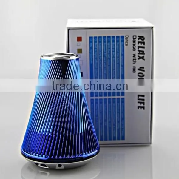 support TF card playing ,with AUX audio input wireless mini active speaker