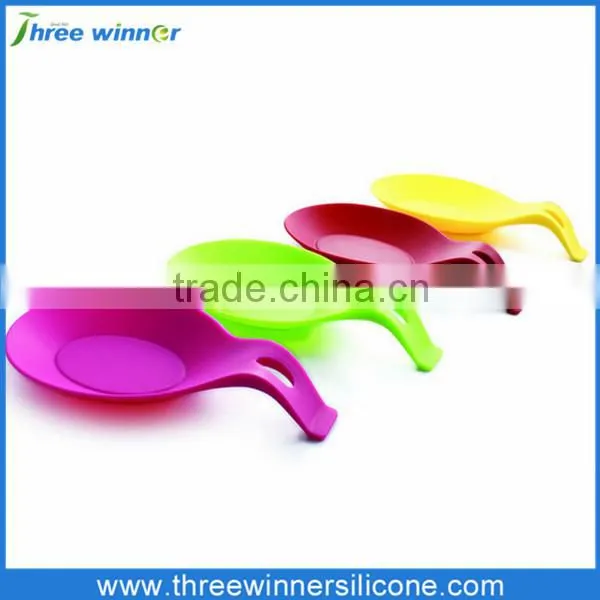 Durable and steady silicone spoon rest holder colorful