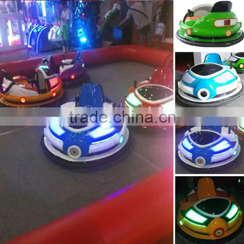 UFO Rechargeable bumper car with laser shooting interactive games machine for parks ride