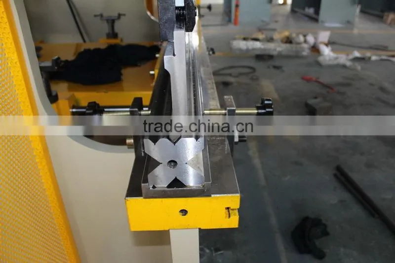 New design E21s controller steel plate bending machine