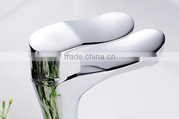 Bathroom Brass Faucet, Chrome Plated Single Hole Water Tap, Water Tap types upc faucet