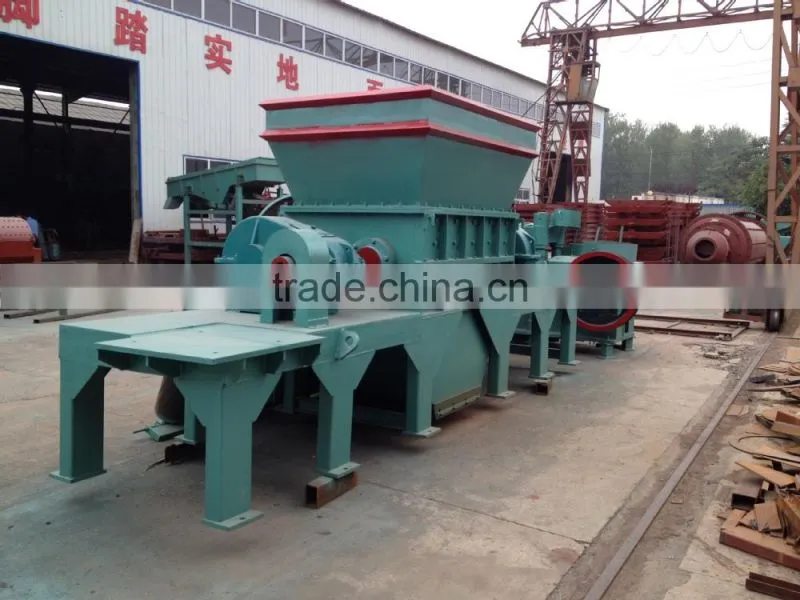 Factory direct sale wood shredding machine