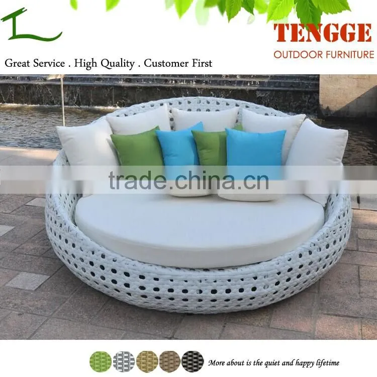 YH-8169 Rattan Wicker Sun Lounger outdoor rattan sunbed